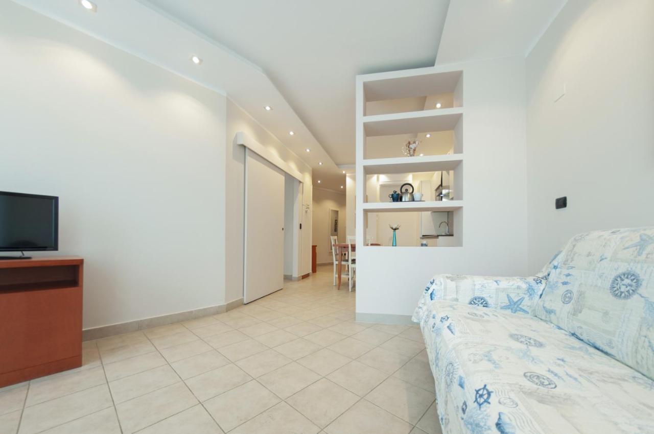 Beverly Park Residence Тирения Екстериор снимка
