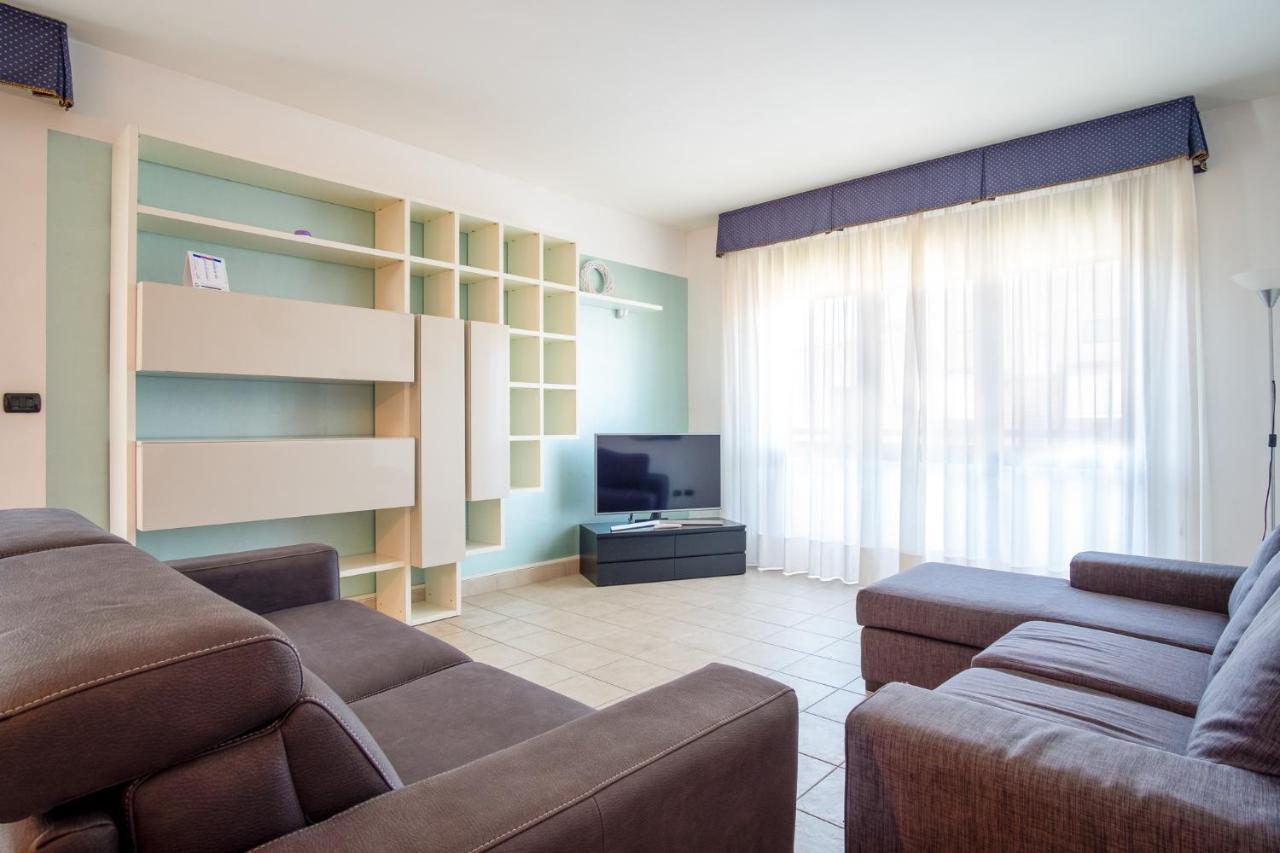 Beverly Park Residence Тирения Екстериор снимка
